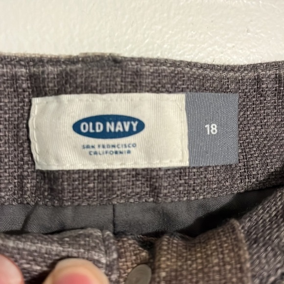 Adorable Striped Mini Skirt with pockets 18 - Picture 4 of 6